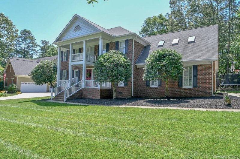 Property image 2 at 1004 Woodhurst Drive, Monroe, NC 28110