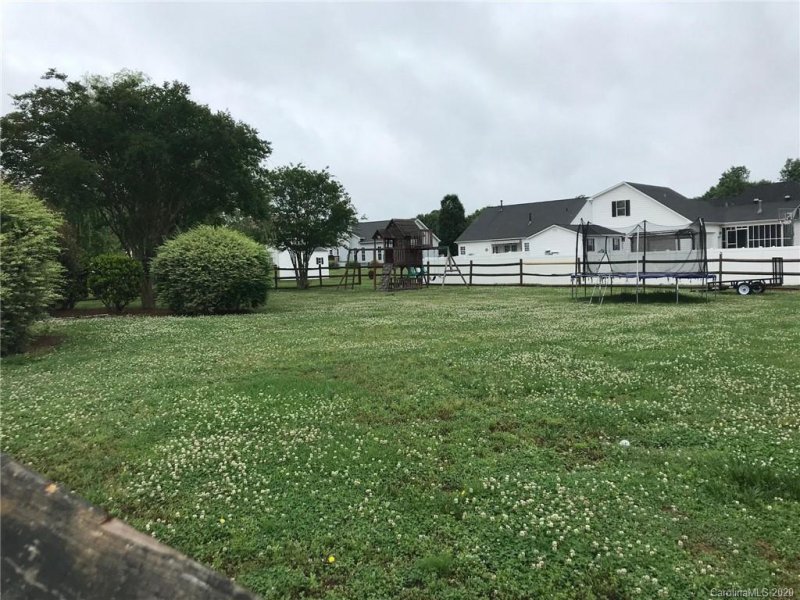 Property image 3 at 3733 Bentley Place, Concord, NC 28027