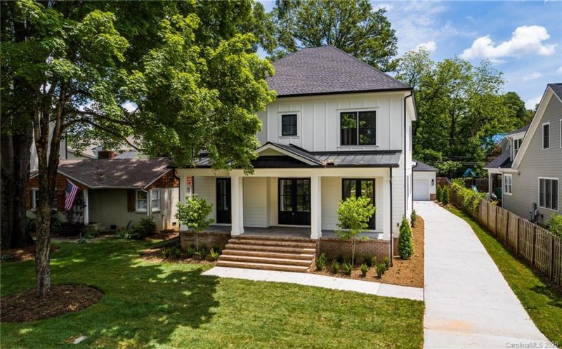 Property image 5 at 2913 Manor Road, Charlotte, NC 28209