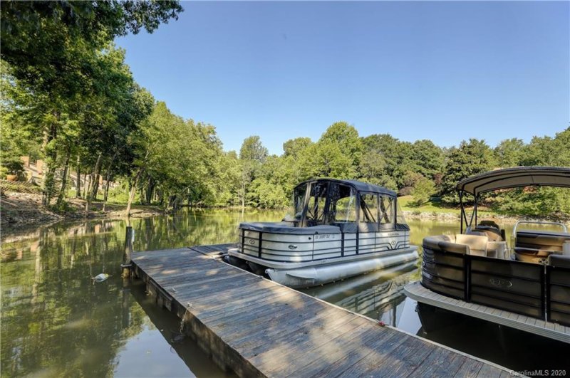 Property image 4 at 4130 Charlotte Highway, Lake Wylie, SC 29710