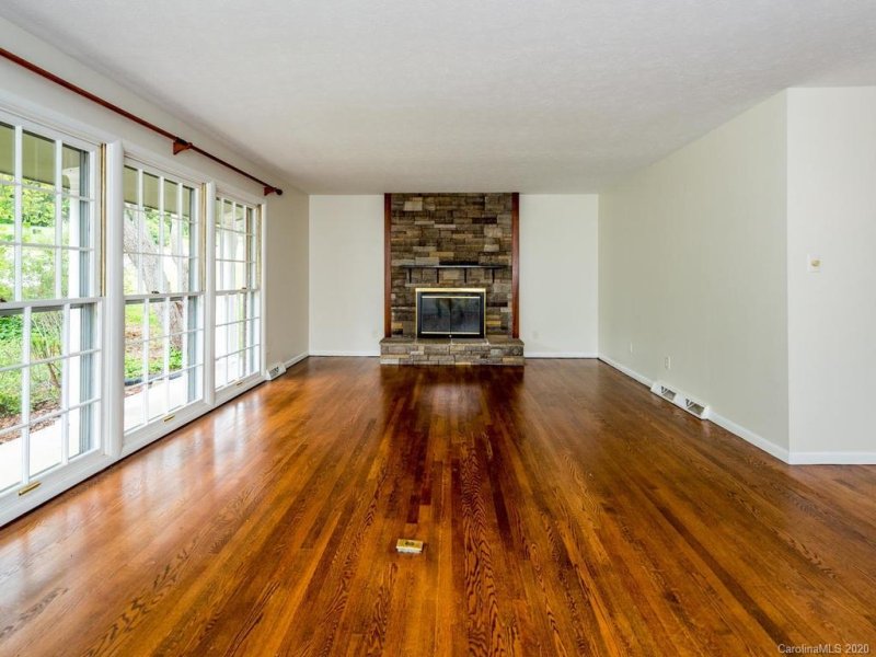 Property image 4 at 3 Mountainbrook Road, Asheville, NC 28805