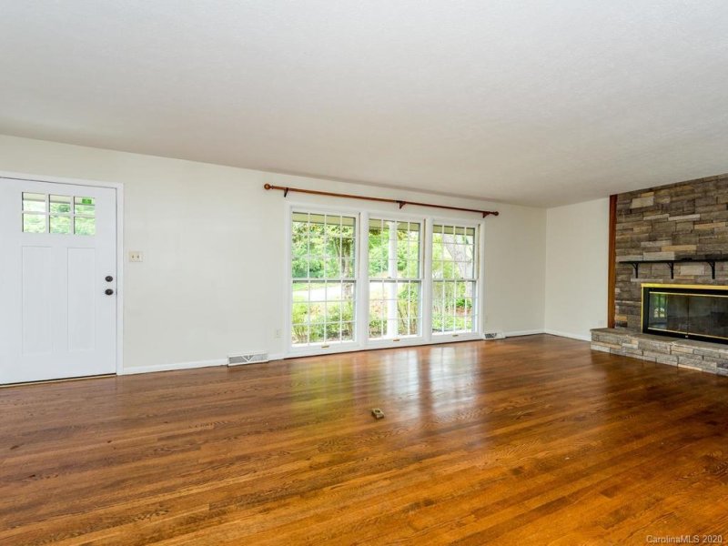 Property image 5 at 3 Mountainbrook Road, Asheville, NC 28805