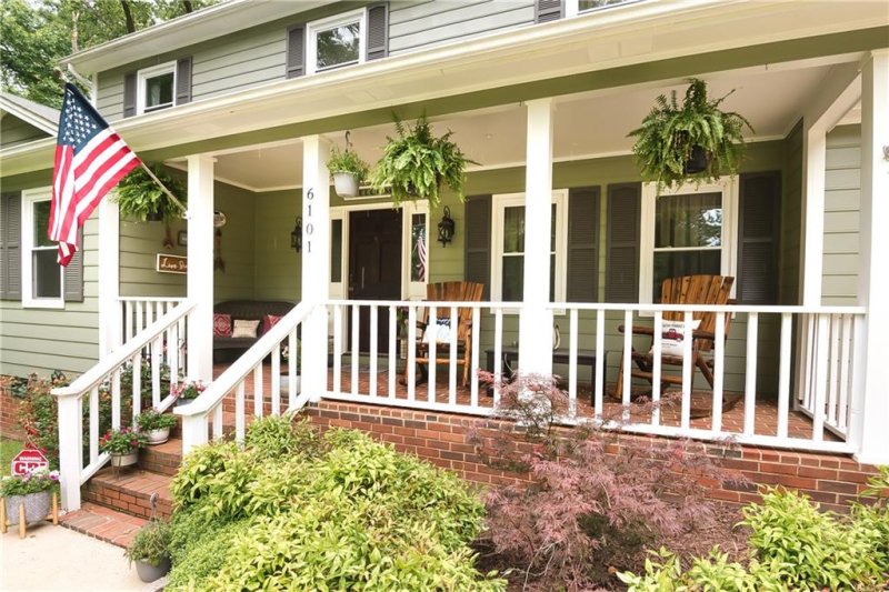 Property image 5 at 6101 Gold Creek Estate Drive, Hickory, NC 28601