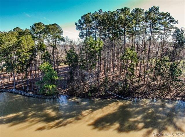 Property image 2 at 2475 Penngate Drive, Sherrills Ford, NC 28673