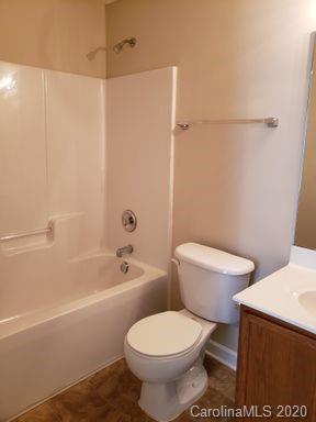 Property image 5 at 1210 Jordans Pond Lane, Charlotte, NC 28214