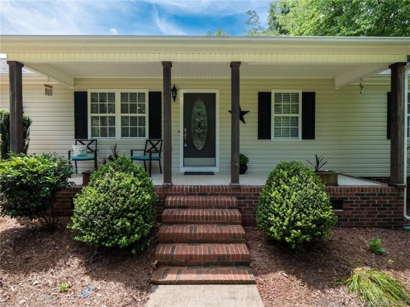 Property image 2 at 105 Johnson Lane, Cherryville, NC 28021