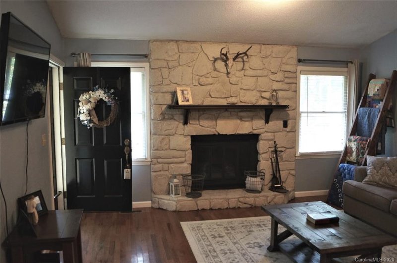 Property image 4 at 276 Timberlane Drive, Etowah, NC 28729