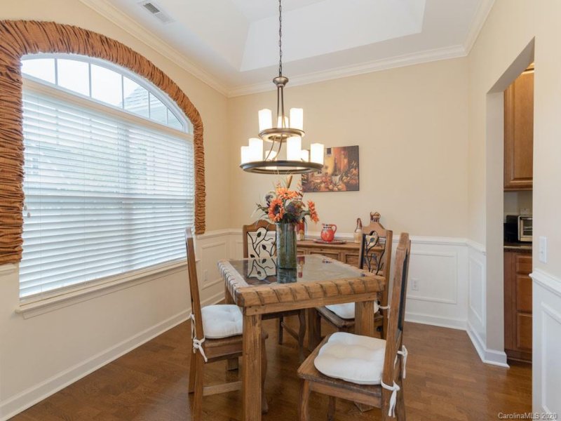 Property image 4 at 119 Victoria Park Drive, Hendersonville, NC 28792