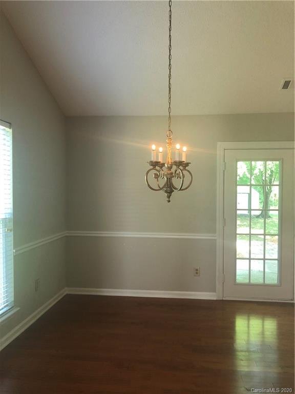 Property image 4 at 10527 Queensmead Circle, Charlotte, NC 28273