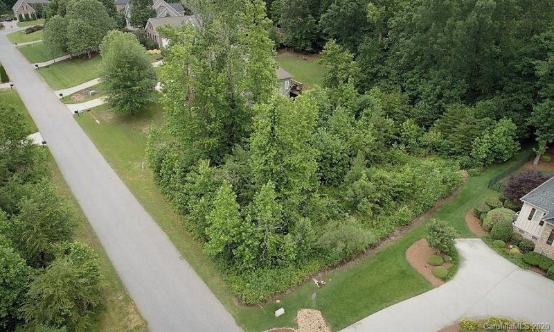 Property image 3 at 7 Maple Wood Drive, Denver, NC 28037