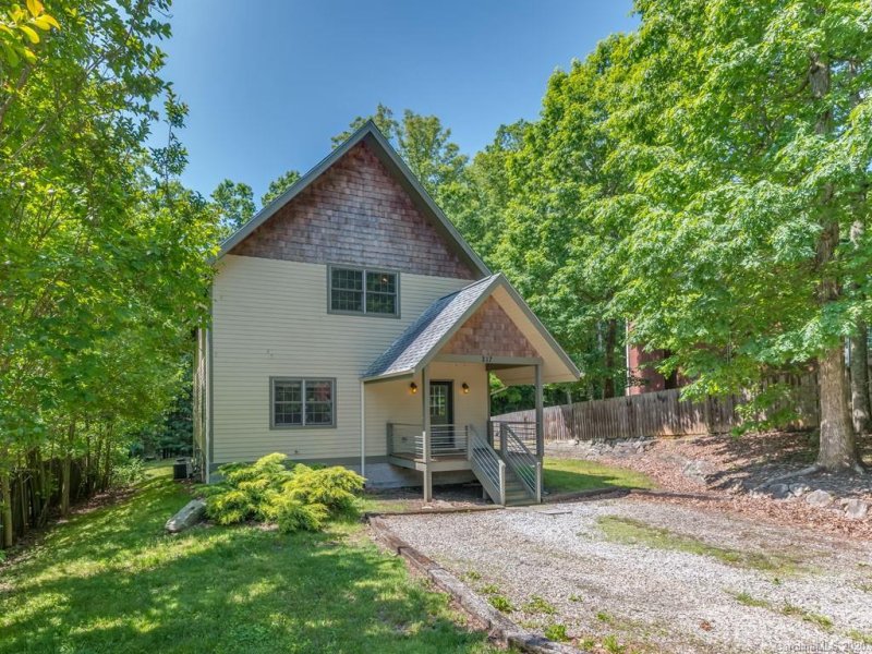 Property image 3 at 217 Saint Johns Street, Arden, NC 28704