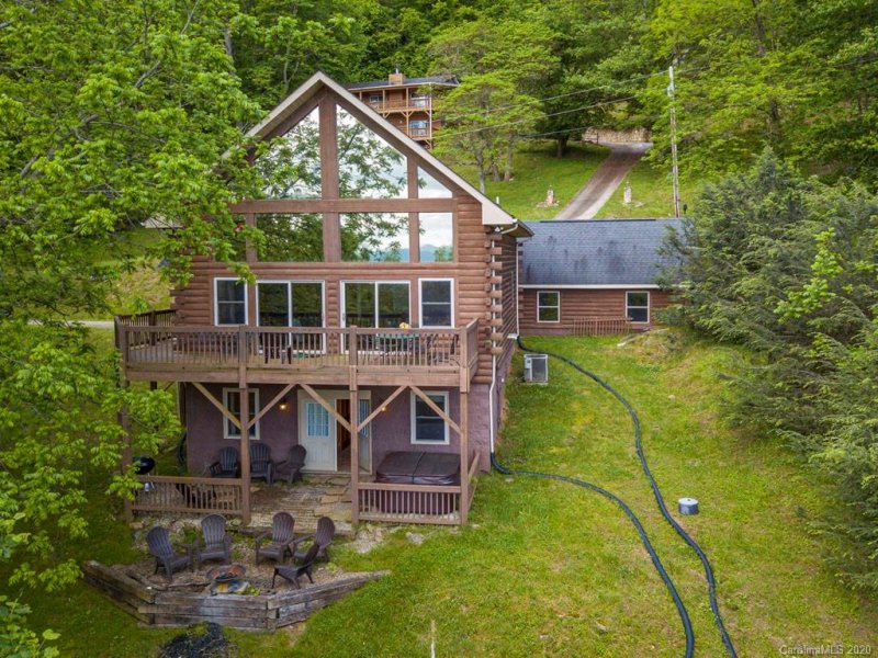 Property image 2 at 212 Multiflora Way, Waynesville, NC 28786