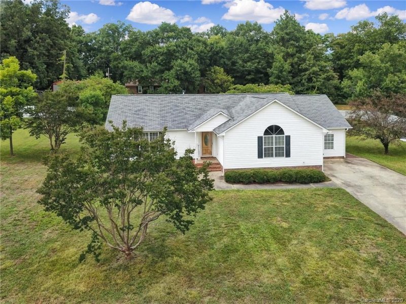 Property image 2 at 1500 Wimbleton Woods Drive, Fort Mill, SC 29708