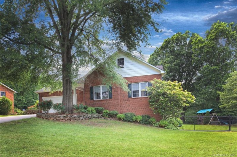 Property image 3 at 205 Knox Street, Statesville, NC 28677