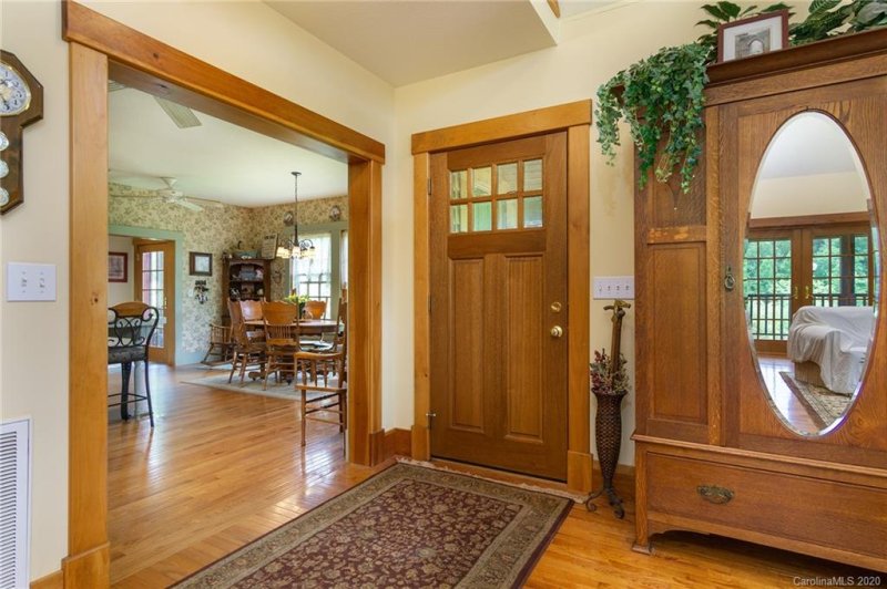 Property image 3 at 119 Brookside Parkway, Lake Lure, NC 28746