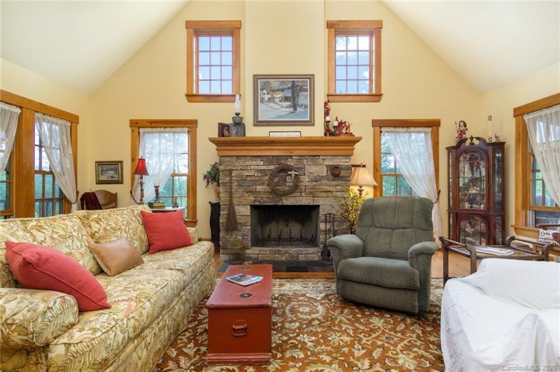 Property image 5 at 119 Brookside Parkway, Lake Lure, NC 28746