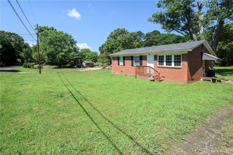 Property image 3 at 3703 Stoneman Drive, Gastonia, NC 28056