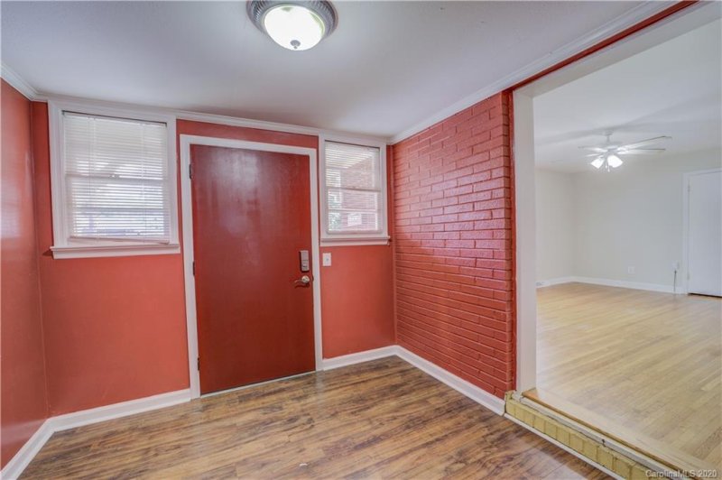 Property image 3 at 306 Saint Anne Place, Charlotte, NC 28213