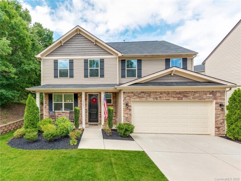 Property image 2 at 10201 Atkins Ridge Drive, Charlotte, NC 28213