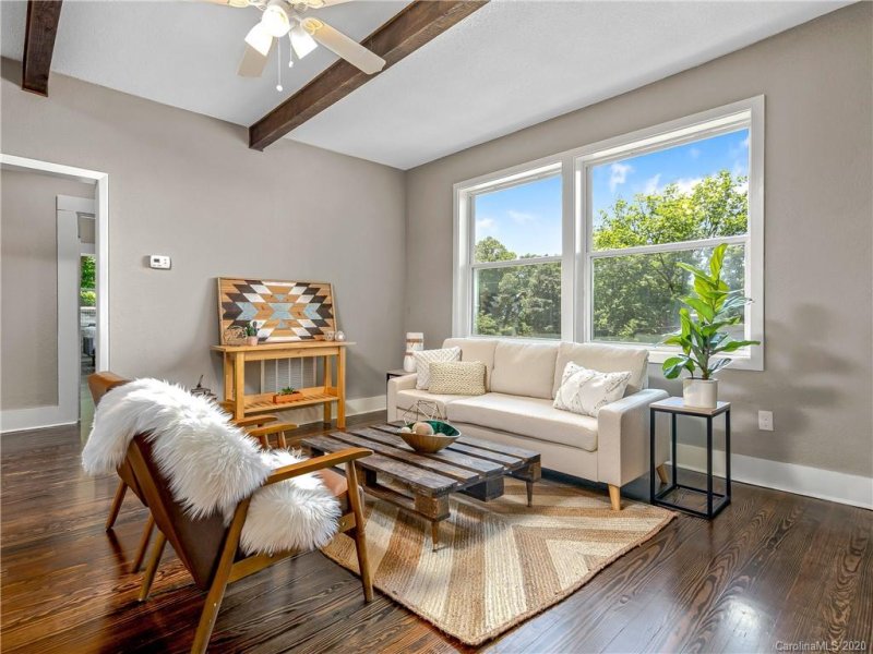 Property image 4 at 2 Skyview Place, Asheville, NC 28804