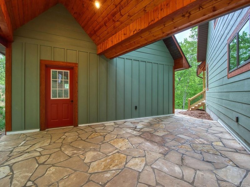 Property image 4 at 58 Flagstone Ridge, Waynesville, NC 28786