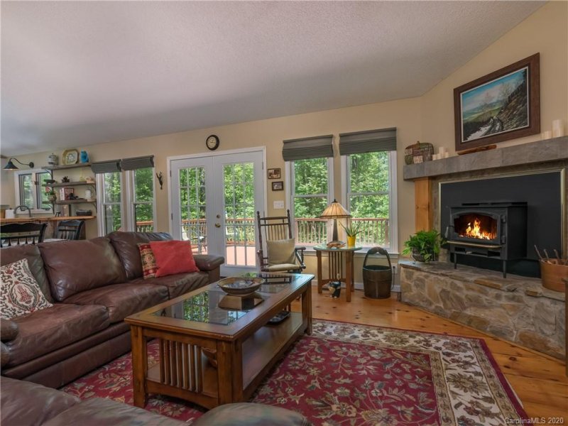 Property image 5 at 706 Haven Drive, Saluda, NC 28773