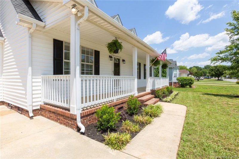 Property image 5 at 3638 Farm Lake Drive, Concord, NC 28027