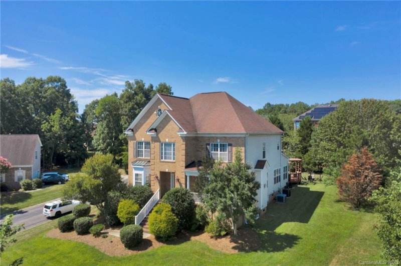 Property image 2 at 7775 Windsor Forest Place, Harrisburg, NC 28075