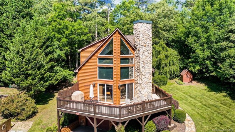 Property image 2 at 4957 Moonlite Bay Drive, Sherrills Ford, NC 28673