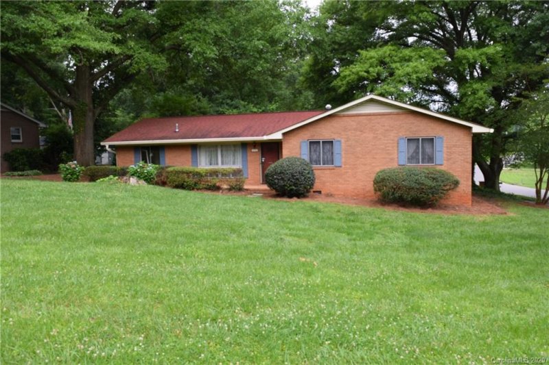 Property image 3 at 113 Forest Drive, Belmont, NC 28012