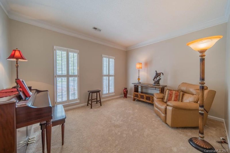 Property image 5 at 9205 Olivia Lane, Charlotte, NC 28277