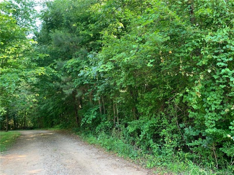 Property image 2 at 108 Heaven Bound Lane, Statesville, NC 28625