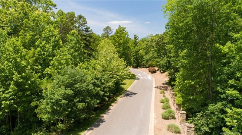 Property image 3 at 397 Swift Creek Cove, Clover, SC 29710