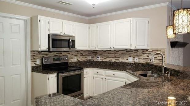 Property image 4 at 17810 Half Moon Lane, Cornelius, NC 28031