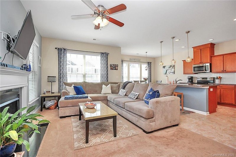 Property image 2 at 6253 Cloverdale Drive, Fort Mill, SC 29708