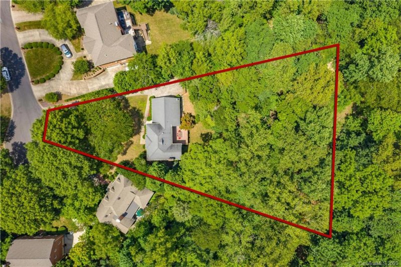 Property image 2 at 6923 Chatford Lane, Charlotte, NC 28210