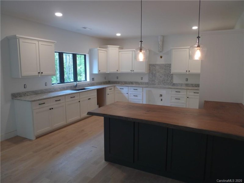 Property image 4 at 3104 Channel View Cove, Morganton, NC 28655