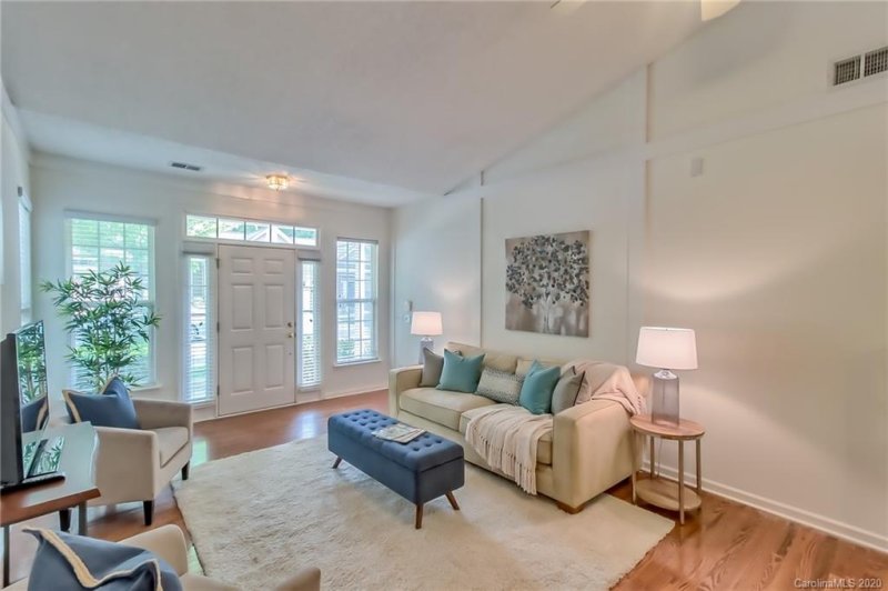 Property image 4 at 9513 Duckhorn Drive, Charlotte, NC 28277