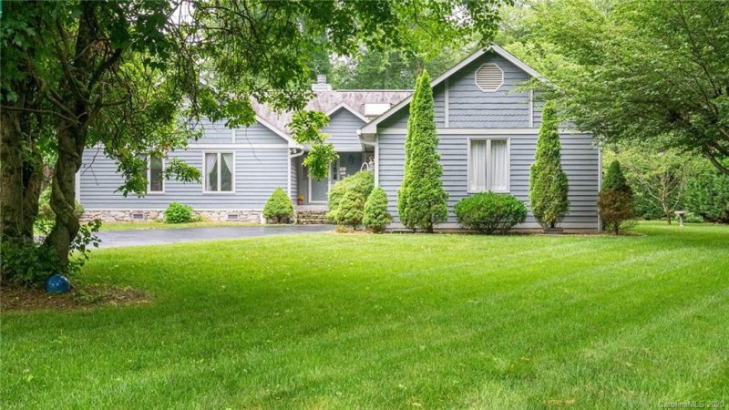 Property image 2 at 201 Turkey Pine Court, Mills River, NC 28759