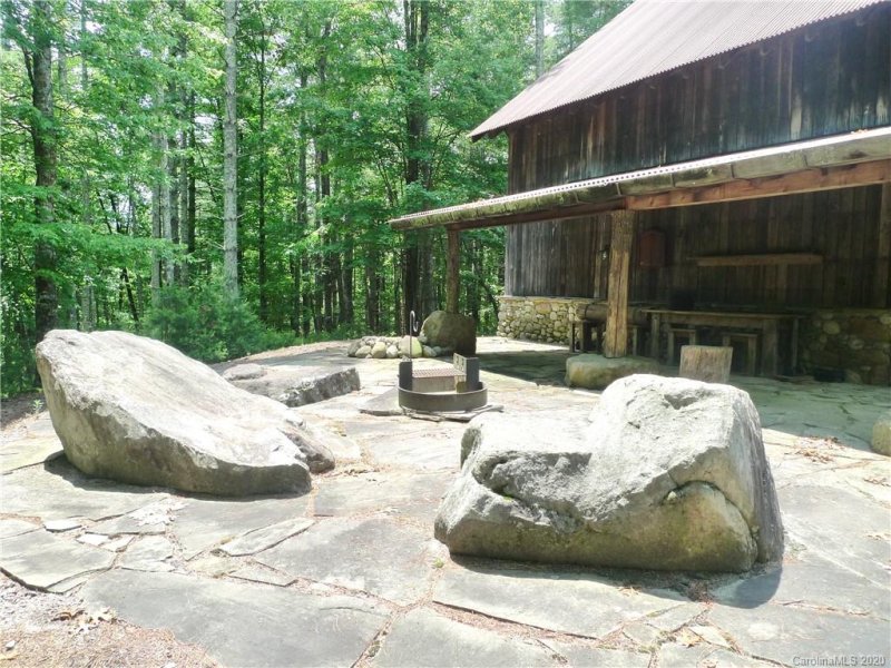 Property image 3 at 1039 Black Forest Drive, Marion, NC 28752