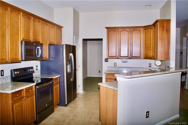 Property image 5 at 8904 Hadco Lane, Matthews, NC 28105