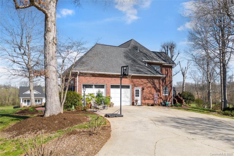 Property image 2 at 101 Spindle Drive, Maiden, NC 28650