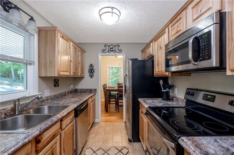 Property image 4 at 610 Whetstone Gap Road, Lake Toxaway, NC 28747