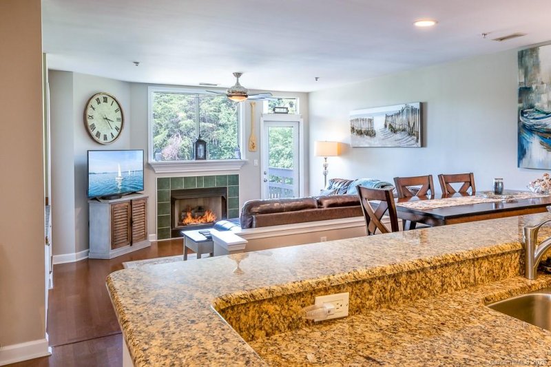 Property image 4 at 103 Pier 33 Drive, Mooresville, NC 28117