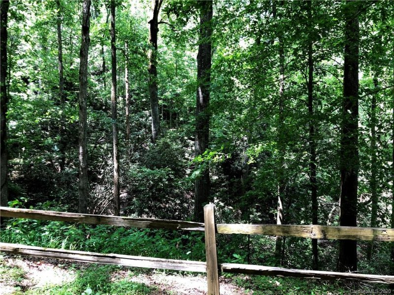 Property image 2 at 5538 Spring Road, Hendersonville, NC 28739