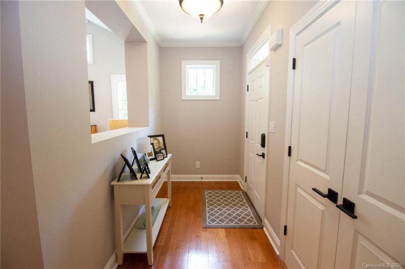 Property image 2 at 10725 Vicino Court, Matthews, NC 28105