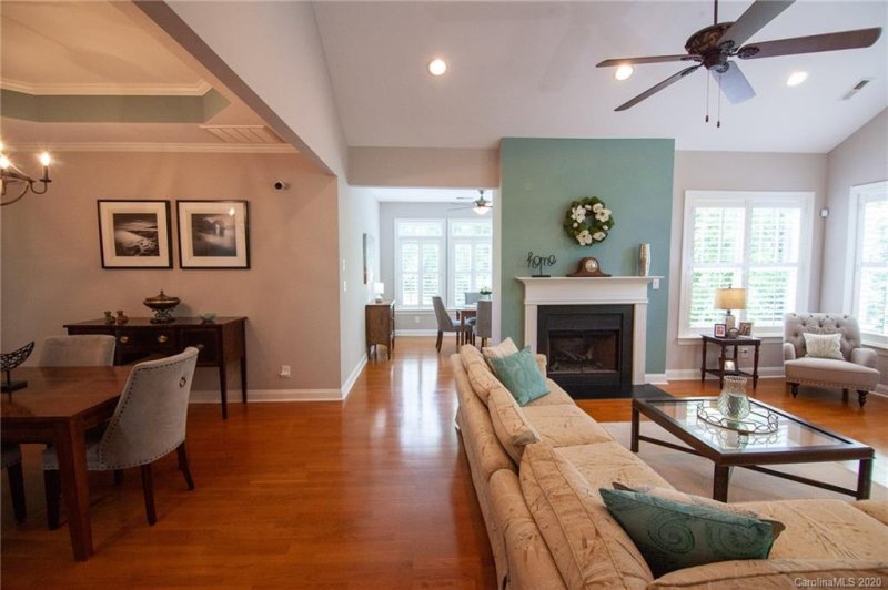 Property image 4 at 10725 Vicino Court, Matthews, NC 28105