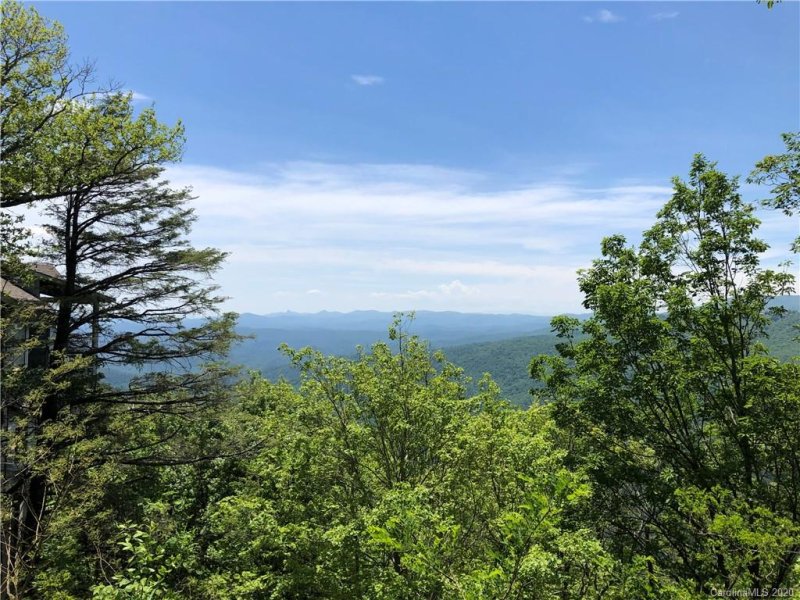 Property image 4 at 829 Wonderland Trail, Blowing Rock, NC 28605