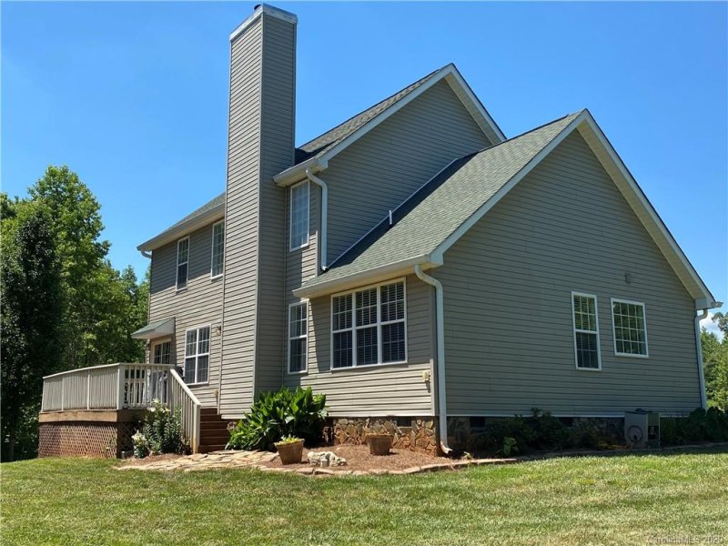 Property image 3 at 2244 Pinnacle View Drive, Kings Mountain, NC 28086