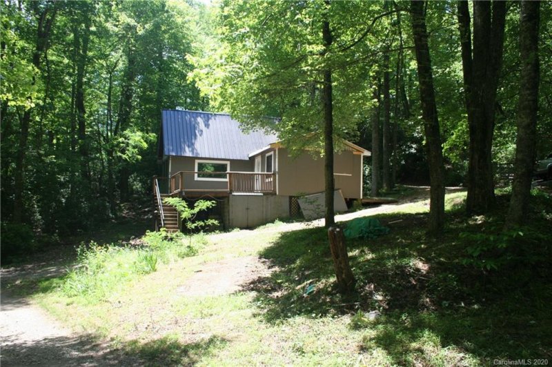 Property image 4 at 30 Rainbow Lake Circle, Black Mountain, NC 28711